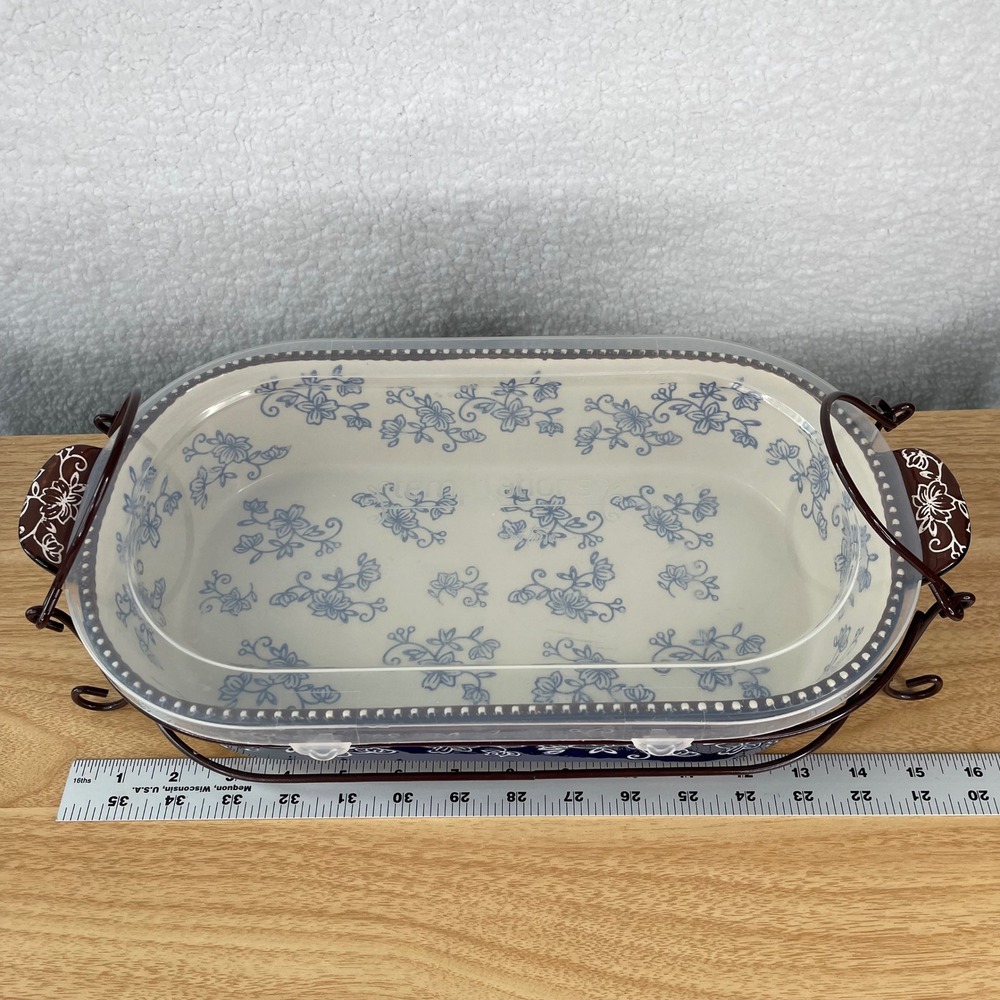 Temp-tations by Tara Floral Lace 3QT Oval Baker Cobalt Blue with Rack and Lid - Picture 7 of 7
